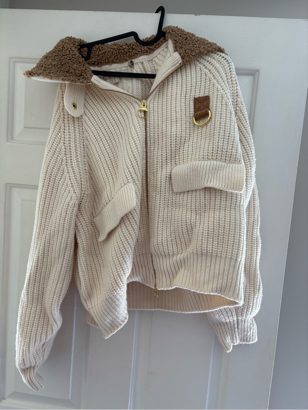 Barbour Cream Knit Zip-Up Sweater Jacket with Brown Sherpa Collar